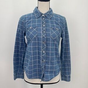 UEC Guess white & blue checkered chambray shirt size XS